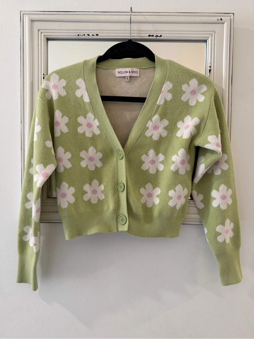 Willow & Wind Cropped Cardigan